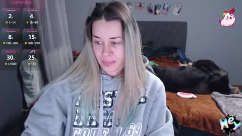 Snapshot of anna_ana chatting on 01-16-25, 08:25 Anadirectgirl online show from 01-16-25, 08:25