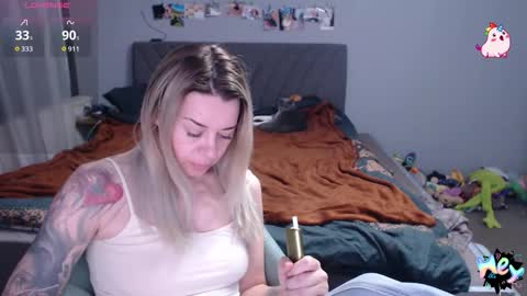 Snapshot of anna_ana chatting on 11-15-25, 07:21 Anadirectgirl online show from 11-15-25, 07:21