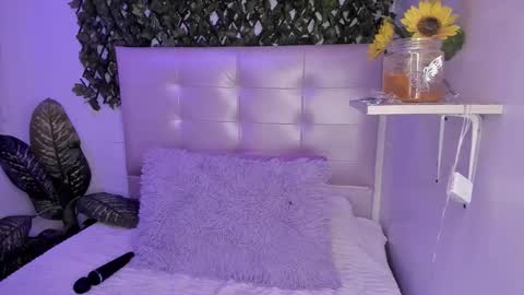 ANNA online show from 11-14-25, 04:55