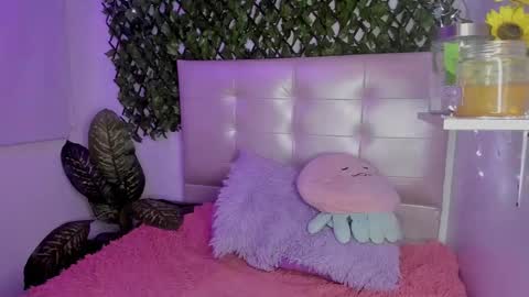 ANNA online show from 11-21-25, 04:00