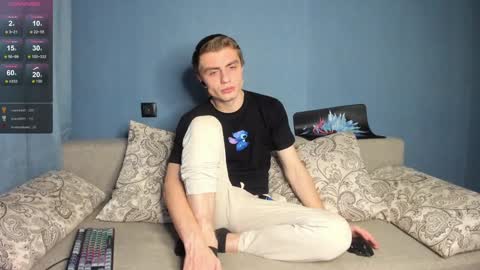 Snapshot of anna_jason chatting on 01-31-25, 09:16 Fansly Jason sweet ass online show from 01-31-25, 09:16