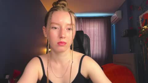 Anna online show from 04-28-26, 12:43
