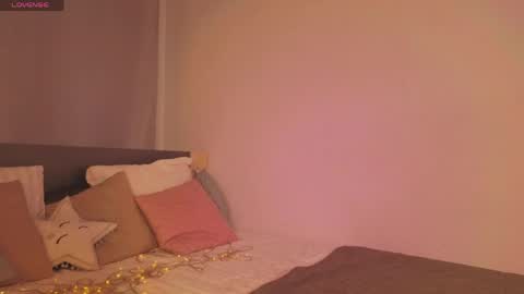 Anna online show from 04-30-26, 06:03