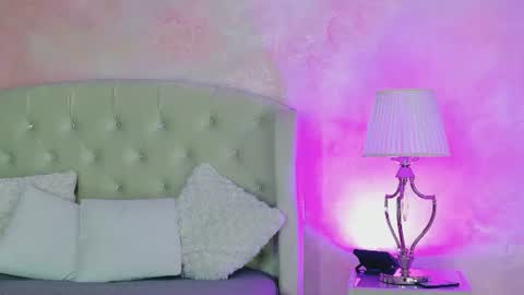 Snapshot of anna_nobel chatting on 06-14-26, 04:58 anna_nobel online show from 06-14-26, 04:58