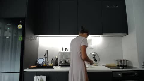 Anna Shine online show from 02-28-26, 06:25