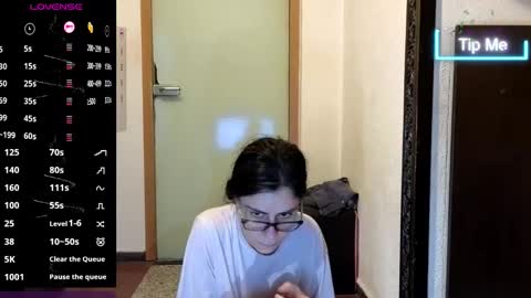 Snapshot of anna_squirt69 chatting on 12-13-25, 10:04 Anna online show from 12-13-25, 10:04