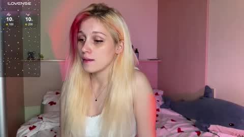 Annabel online show from 09-21-25, 11:23