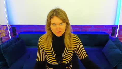 Annabel online show from 11-09-25, 06:44