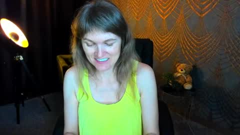 Annabel online show from 05-21-26, 06:04
