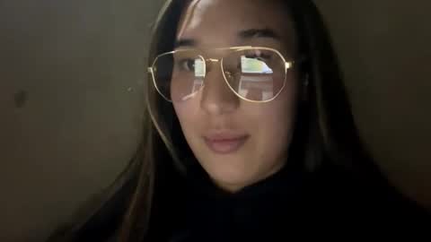 Sarah online show from 09-30-25, 06:24