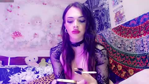 annabelleisdead online show from 01-10-25, 07:46