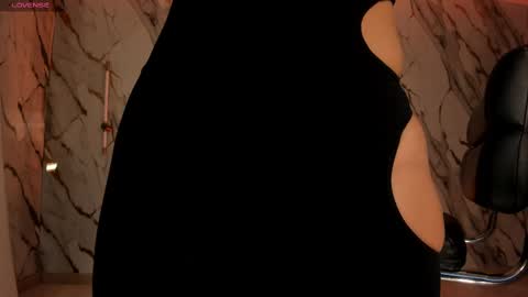 Anna Brooks  online show from 02-28-25, 07:56