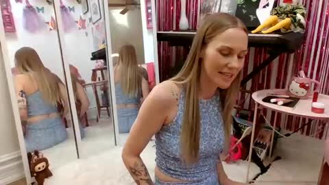 annadelrae444 online show from 09-15-25, 06:19