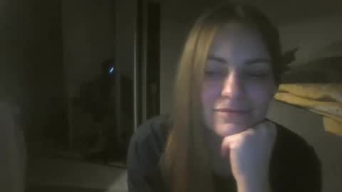 Snapshot of annadiamond1 chatting on 10-06-25, 09:56 annadiamond1 online show from 10-06-25, 09:56