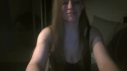 Snapshot of annadiamond1 chatting on 10-28-25, 11:29 annadiamond1 online show from 10-28-25, 11:29