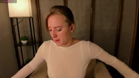 annagrees1 online show from 11-17-25, 02:56