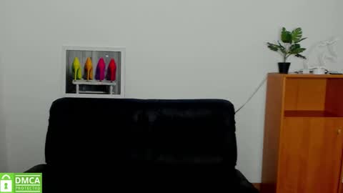 Anna online show from 09-18-25, 05:31