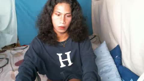 Snapshot of annalala22 chatting on 03-22-26, 05:44 annalala22 online show from 03-22-26, 05:44