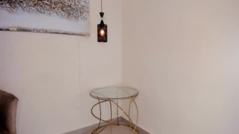 Snapshot of annalise_goerts chatting on 10-18-25, 01:01 annalise goerts online show from 10-18-25, 01:01