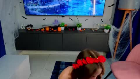 Holly Molly Im Polly online show from 11-23-25, 07:13