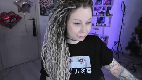 Anna online show from 11-30-25, 04:11