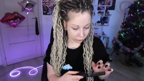 Snapshot of annanebula chatting on 01-08-26, 02:58 Anna online show from 01-08-26, 02:58