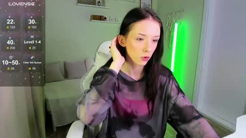 Snapshot of annaoddy chatting on 05-15-26, 04:19 Anna online show from 05-15-26, 04:19