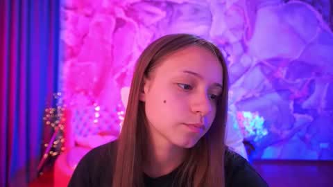 Snapshot of annapearlll chatting on 09-13-25, 06:24 Anna online show from 09-13-25, 06:24