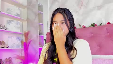 Anna online show from 10-29-25, 04:20