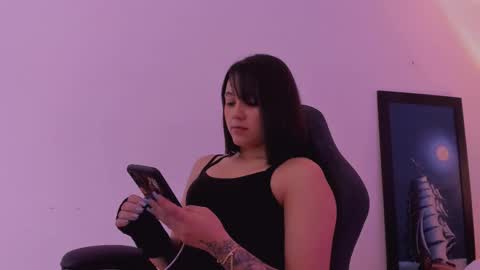 Annara Lein online show from 11-29-25, 03:42