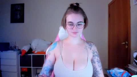 AnnaRoading online show from 02-14-25, 09:10