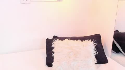 Anna Rosse online show from 04-25-26, 12:08
