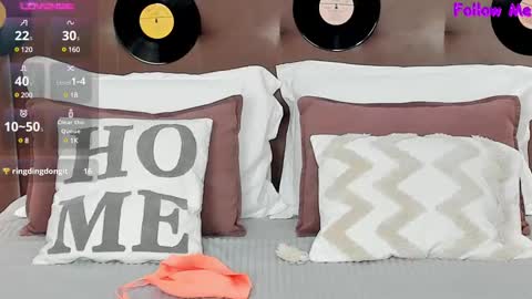 Snapshot of annasimonsj chatting on 03-12-25, 04:08 Anna online show from 03-12-25, 04:08