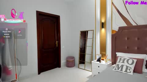 Snapshot of annasimonsj chatting on 09-11-25, 01:17 Anna online show from 09-11-25, 01:17