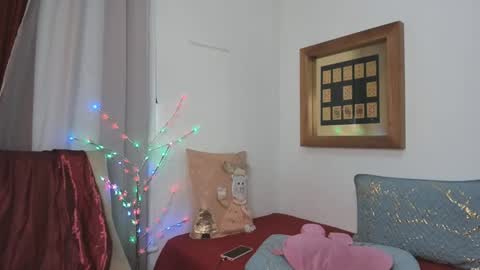 anna online show from 12-10-24, 12:16