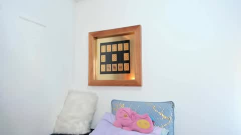 anna online show from 01-24-25, 05:32