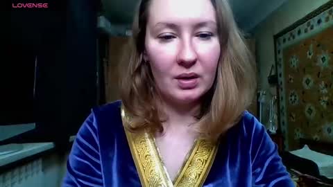 AnnaXLovers online show from 12-28-24, 09:20