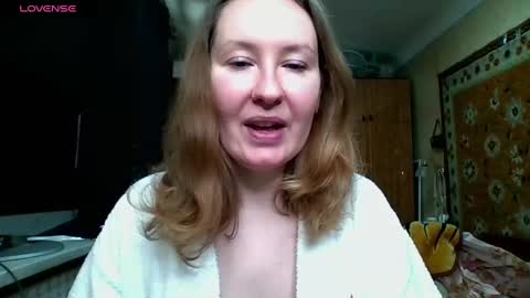 AnnaXLovers online show from 02-25-25, 07:42