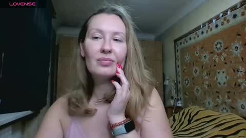 AnnaXLovers online show from 11-06-25, 02:40