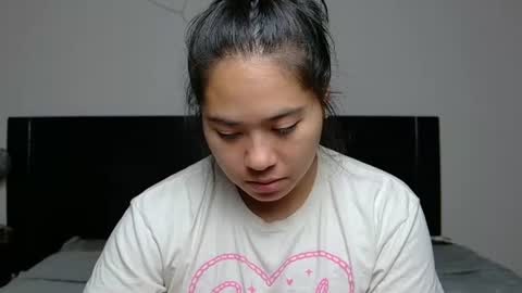 Anna online show from 06-11-26, 01:05