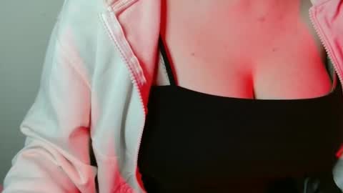 Bella online show from 02-09-26, 03:27