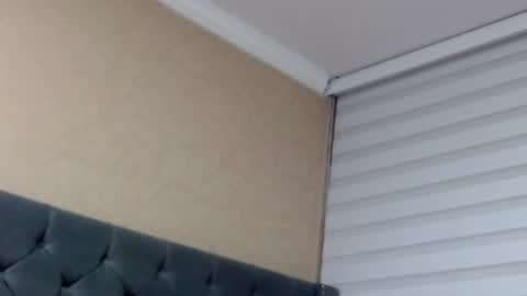       online show from 06-17-26, 12:02