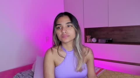 Anne online show from 03-05-26, 06:53