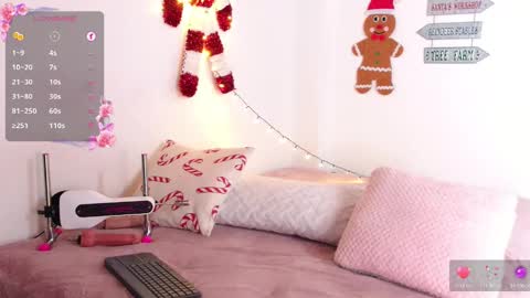 Snapshot of annedark chatting on 12-19-24, 10:42 Anne online show from 12-19-24, 10:42