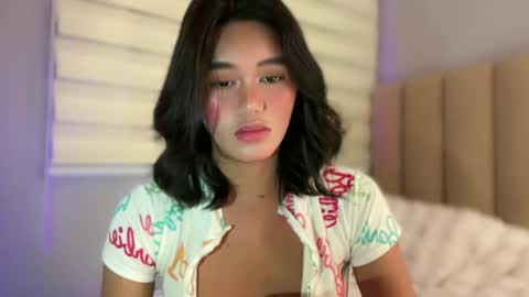 Kim online show from 10-05-25, 04:38