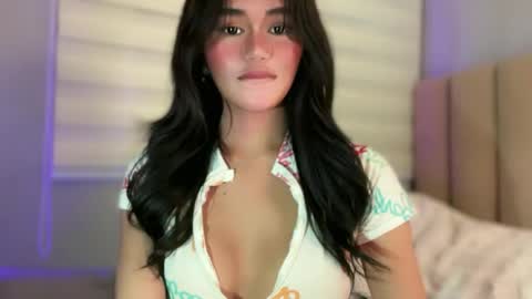 Kim online show from 11-17-25, 04:13