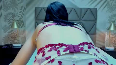 Anne online show from 02-25-26, 03:05