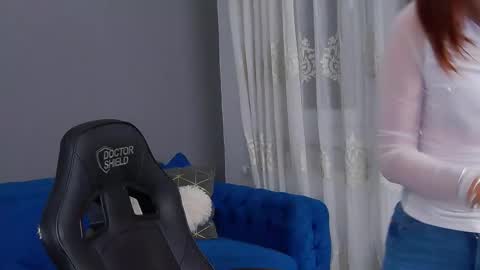 Anne online show from 10-28-25, 03:21