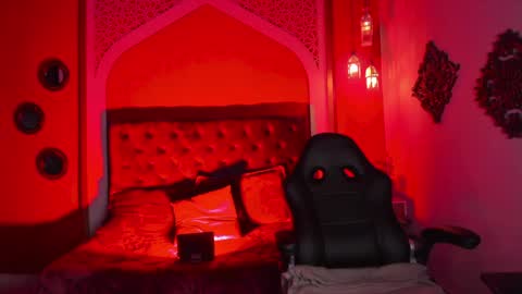 Anne  online show from 02-01-25, 08:47