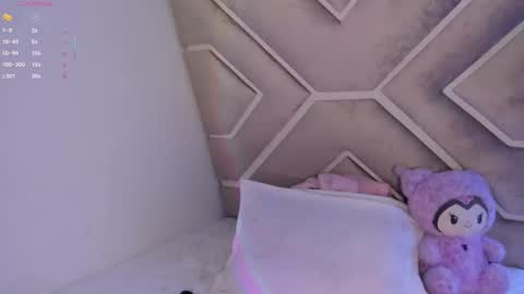      online show from 07-23-26, 12:02